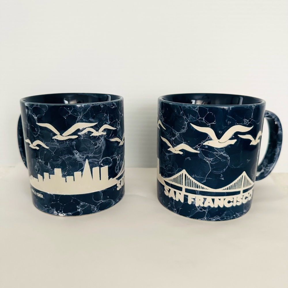 VTG Set Of 2 San Francisco 8 Oz Coffee Mugs Blue & White Design Stoneware